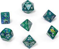 7 Die Festive Chessex Set